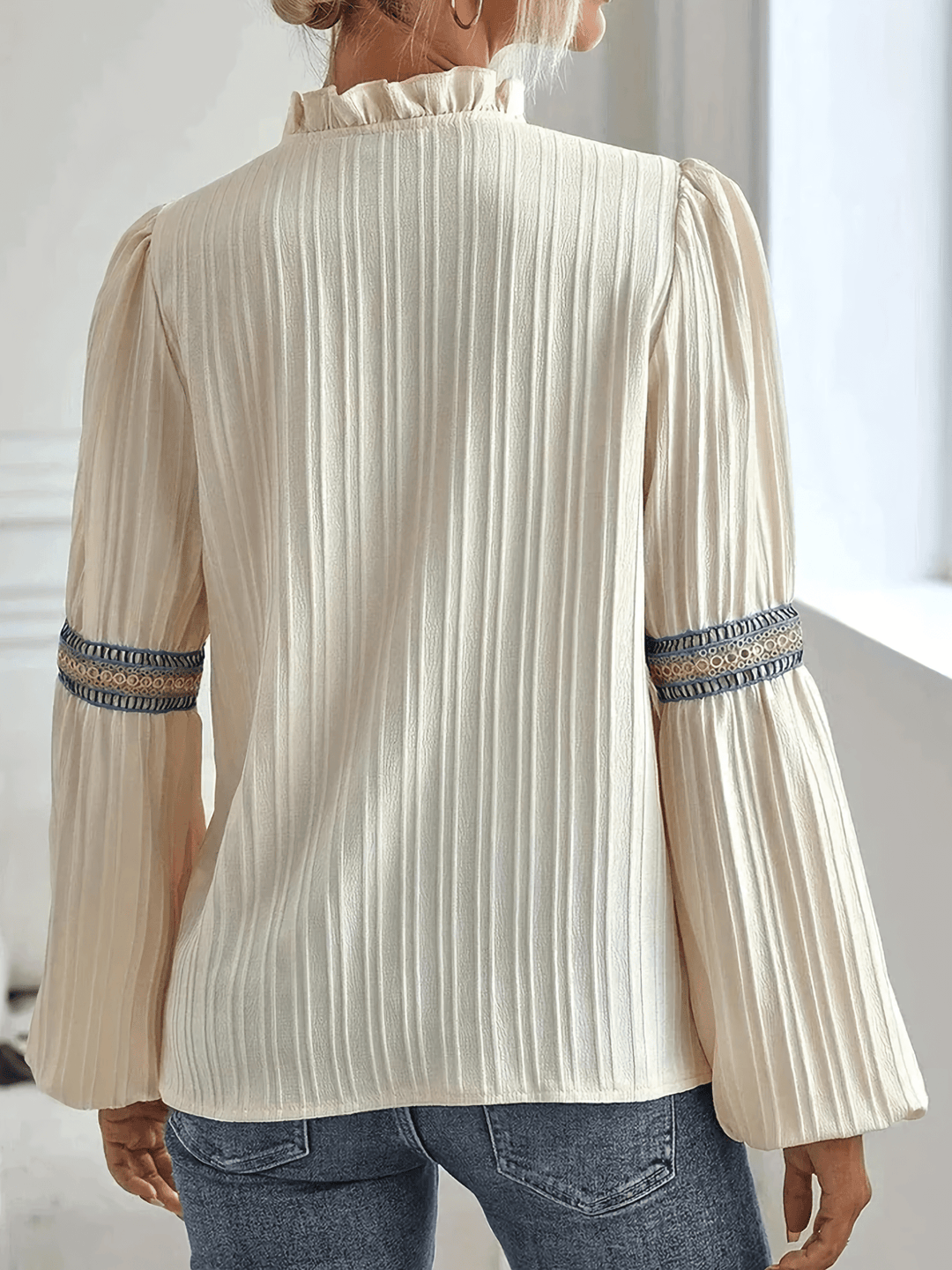 Pohima | Graceful V-Neck Blouse