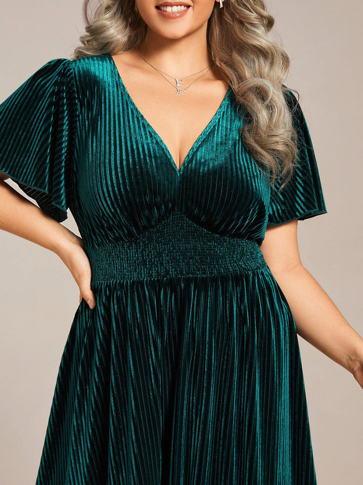 Bettina | Plus Size Velvet Dress