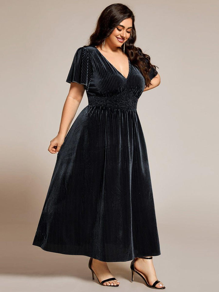 Bettina | Plus Size Velvet Dress