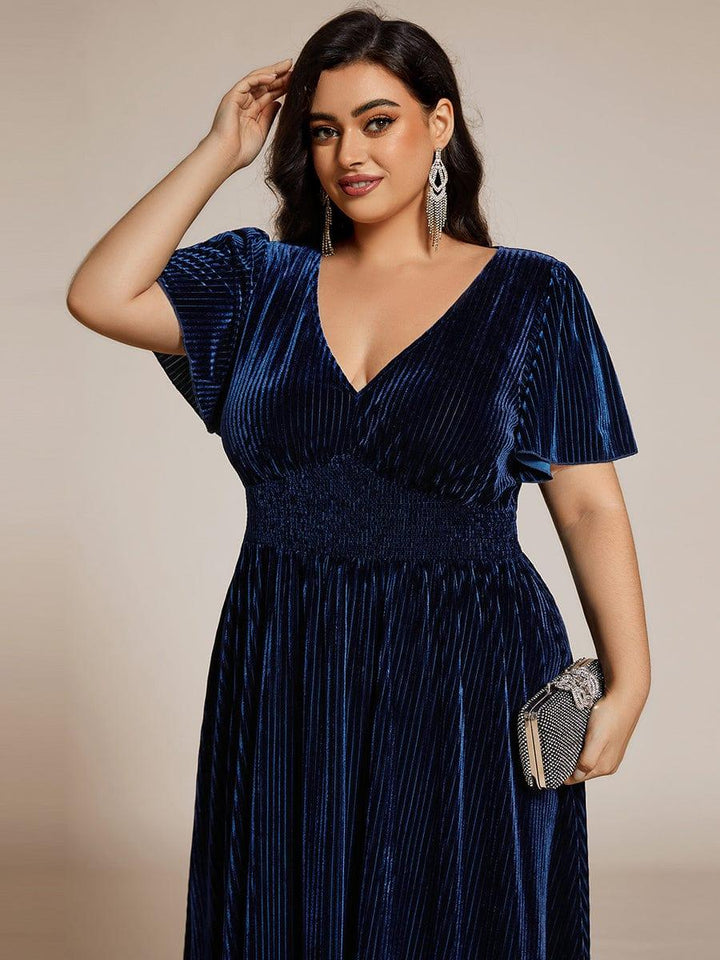 Bettina | Plus Size Velvet Dress