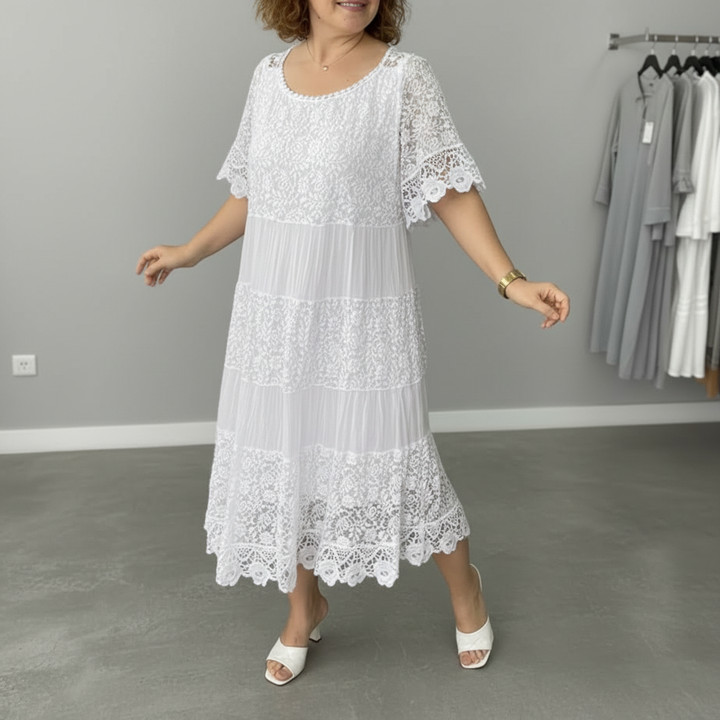 Berlinda | Elegant Lace Dress